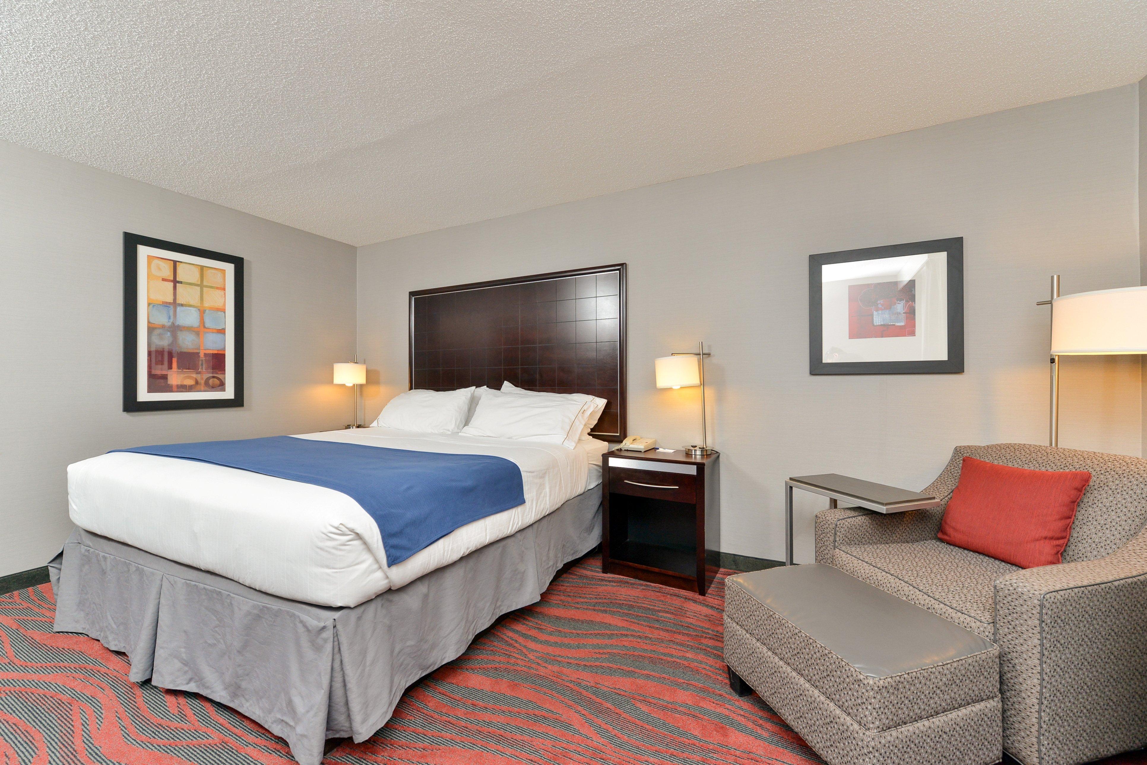 Express By Ihg Hotel 3*