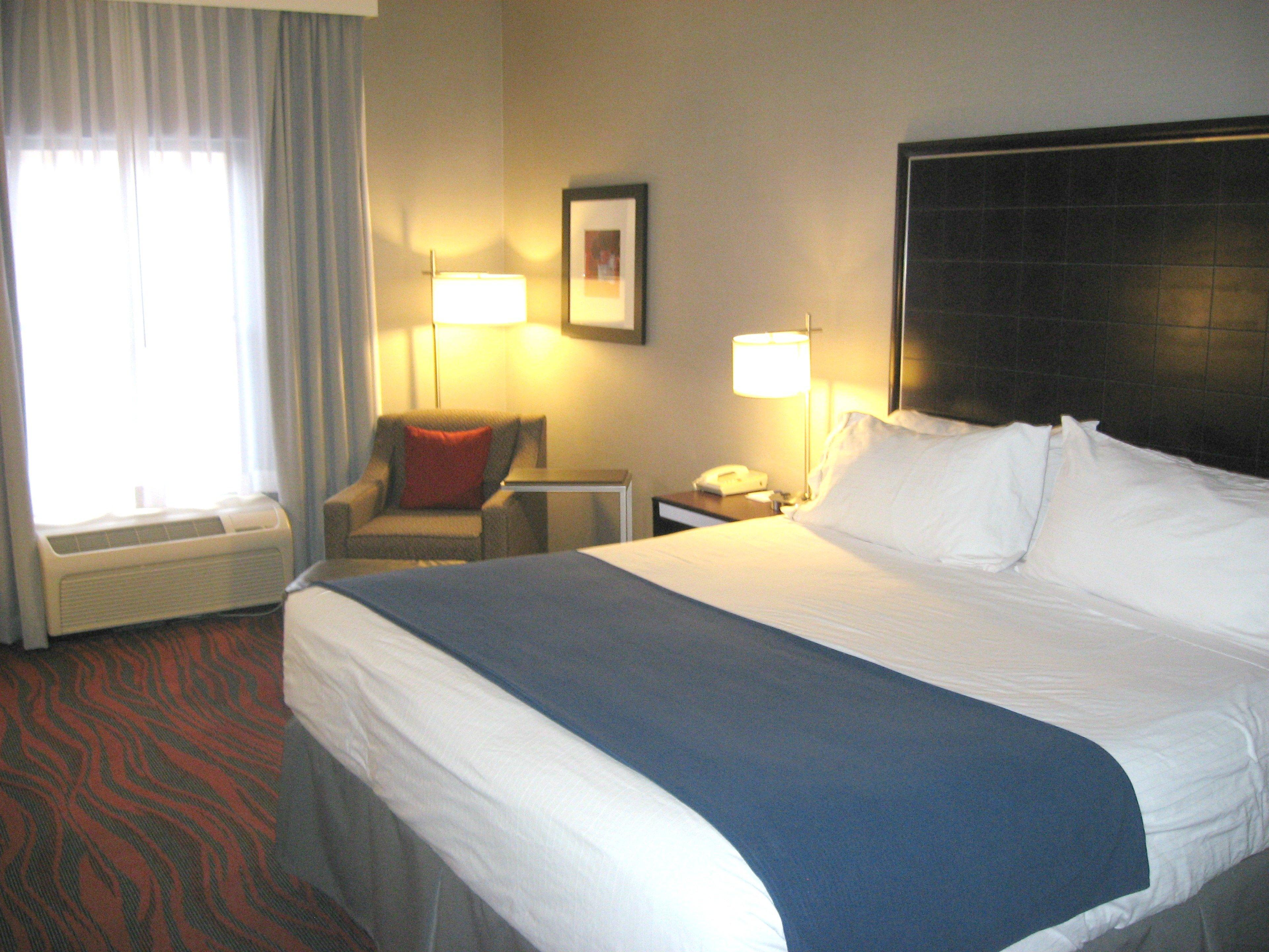 Express By Ihg Hotel